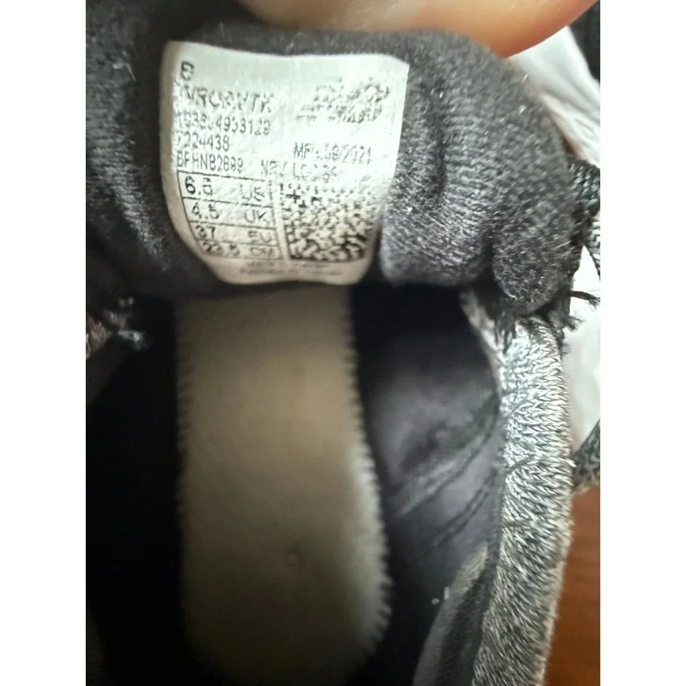New Balance Fresh Foam Roav v1 Black Grey Running Shoes WROAVTK Women 6.5